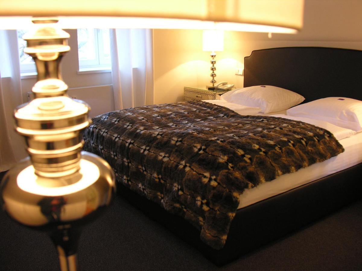 Hotel Am Doktorplatz Rheda-Wiedenbrück Oda fotoğraf
